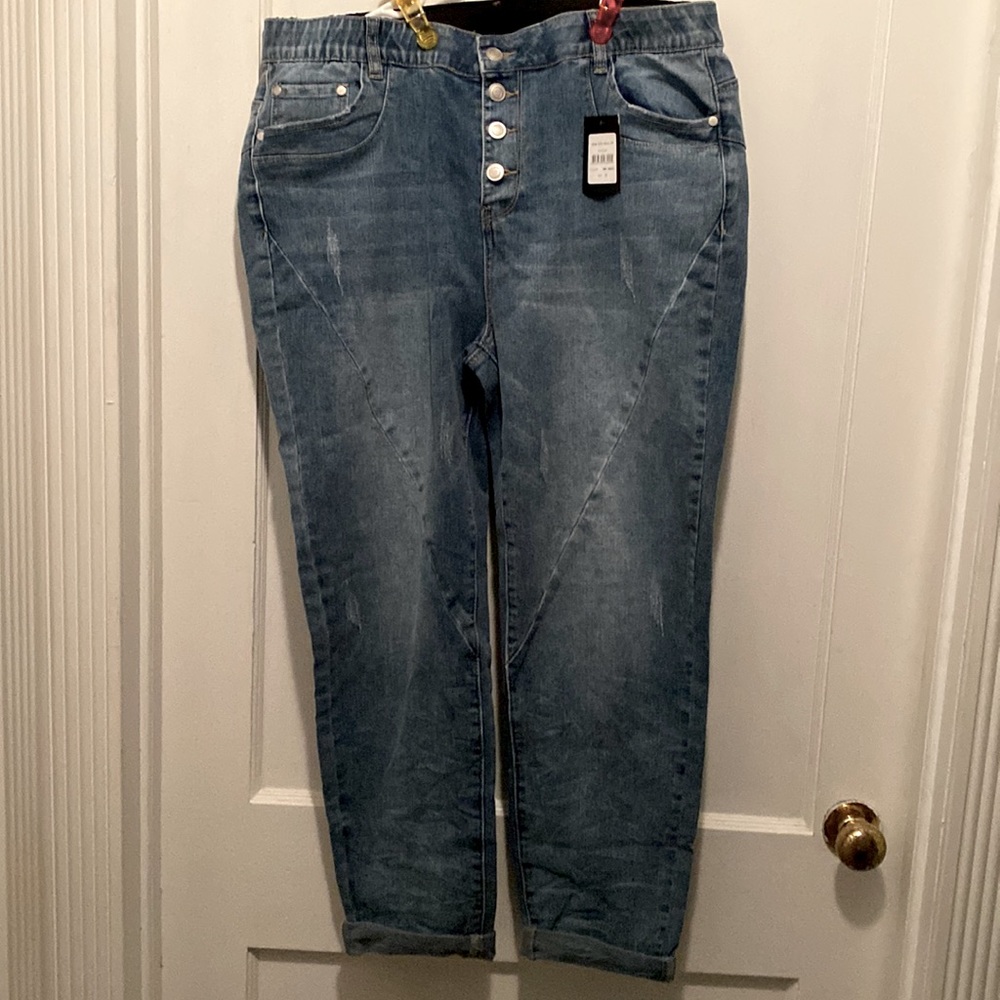 Medium Washed Roll Up relaxed Fit Jeans- Societies